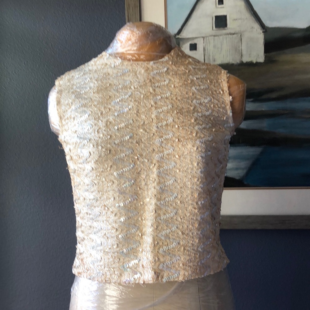 Cropped Vintage Mod Style Top